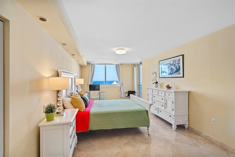 2011 N Ocean Boulevard, Unit 1601N, Fort Lauderdale, FL 33305 Photo