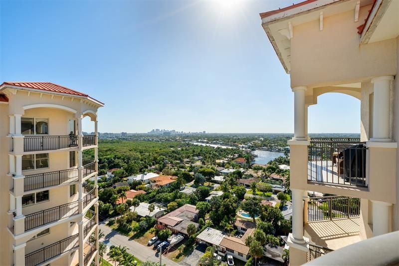 2011 N Ocean Boulevard, Unit 1601N, Fort Lauderdale, FL 33305 Photo