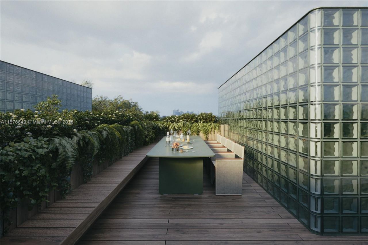 7700 NE 5th Ave, Unit D, Miami, FL 33138 Photo