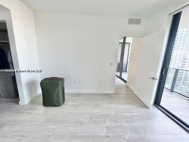 45 SW 9th St, Unit 3009, Miami, FL 33130 Photo