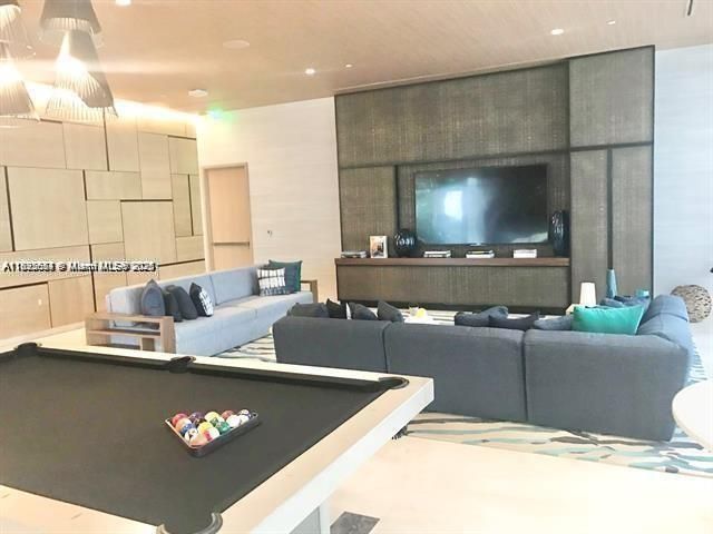 45 SW 9th St, Unit 3009, Miami, FL 33130 Photo