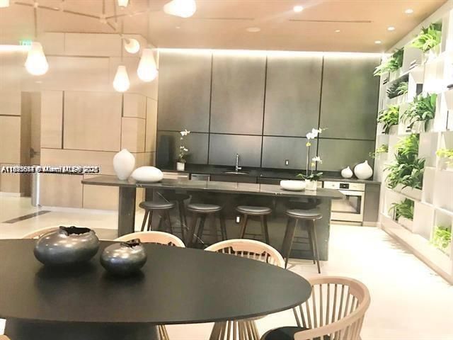 45 SW 9th St, Unit 3009, Miami, FL 33130 Photo