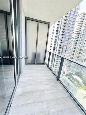 45 SW 9th St, Unit 3009, Miami, FL 33130 Photo