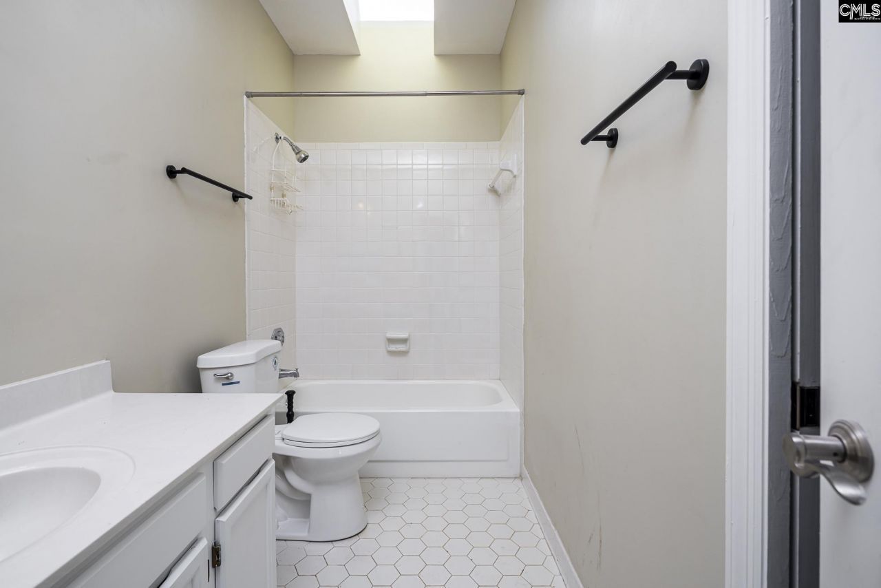 112 Gateway Lane Photo 12