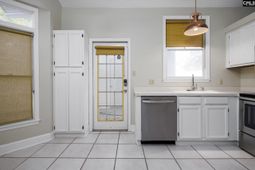 112 Gateway Lane photo 4