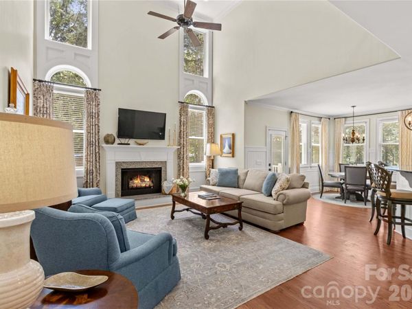 7923 Mountain Shore Drive, Sherrills Ford, NC 28673