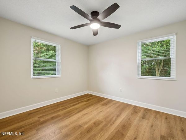 555 GLYNLEA Road, Jacksonville, FL 32216