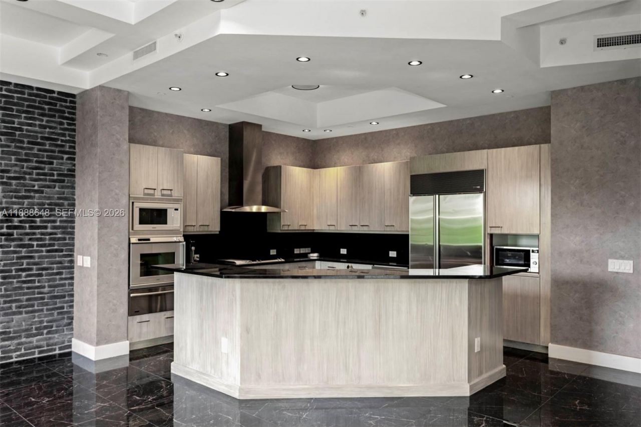 6000 Island Blvd, Unit 203, Aventura, FL 33160 Photo