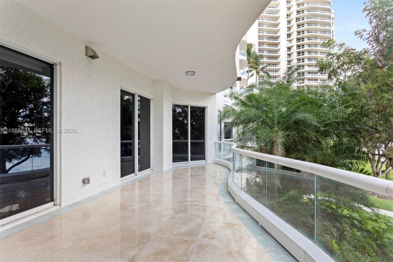 6000 Island Blvd, Unit 203, Aventura, FL 33160 Photo