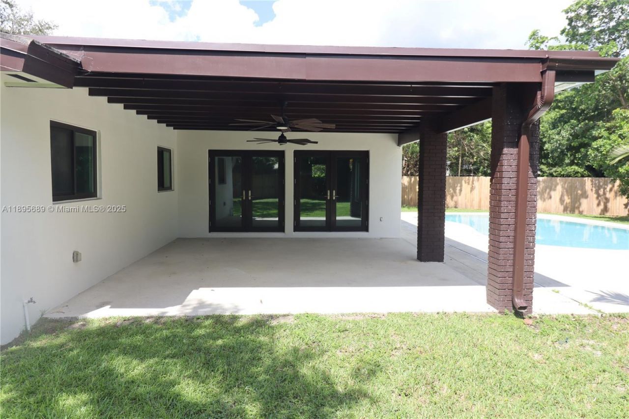 17191 SW 85th Ave, Palmetto Bay, FL 33157 Photo