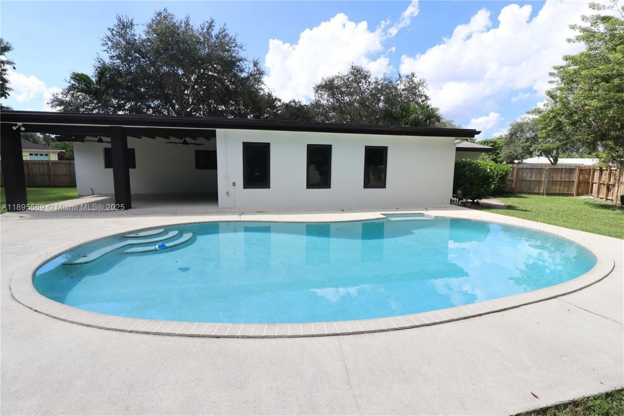 17191 SW 85th Ave, Palmetto Bay, FL 33157 Photo