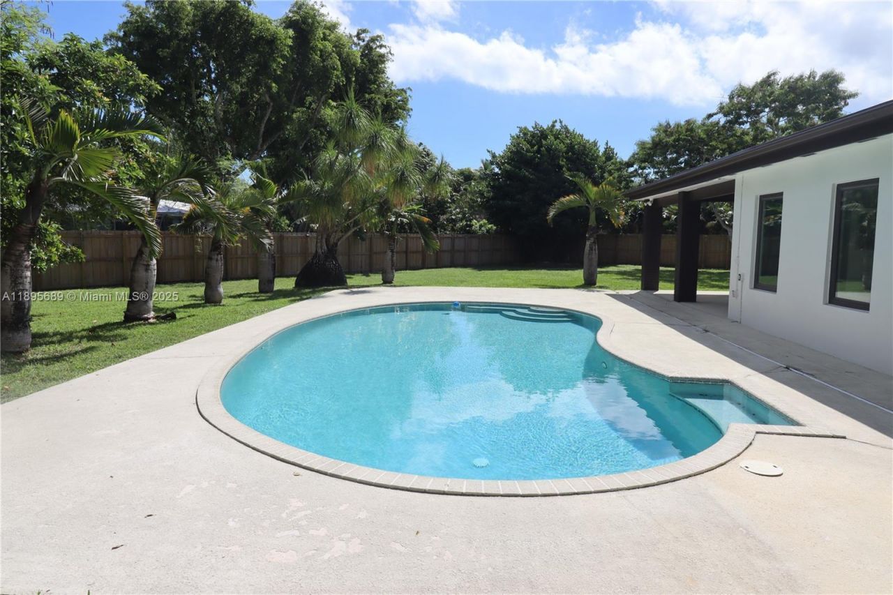 17191 SW 85th Ave, Palmetto Bay, FL 33157 Photo