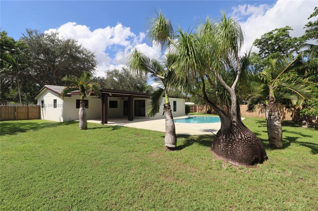 17191 SW 85th Ave, Palmetto Bay, FL 33157 Photo