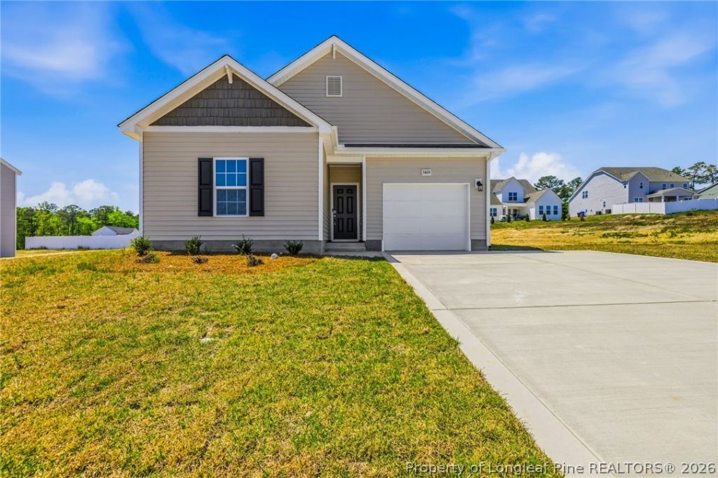 5409 Short Leaf Road, Fayetteville, NC 28311 Main Photo