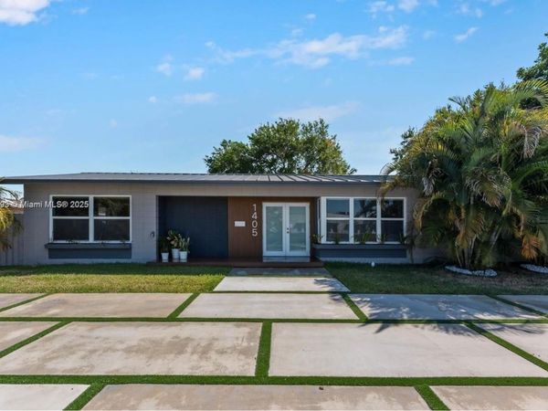 1405 N 46th Ave, Unit 1405, Hollywood, FL 33021