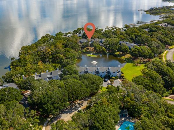 570 Coral Drive, Unit P3 Westpor, Pine Knoll Shores, NC 28512