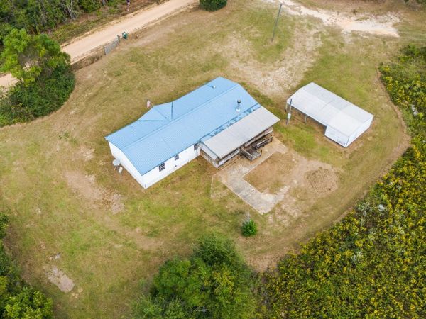 2273 Obert Road, Cottondale, FL 32431