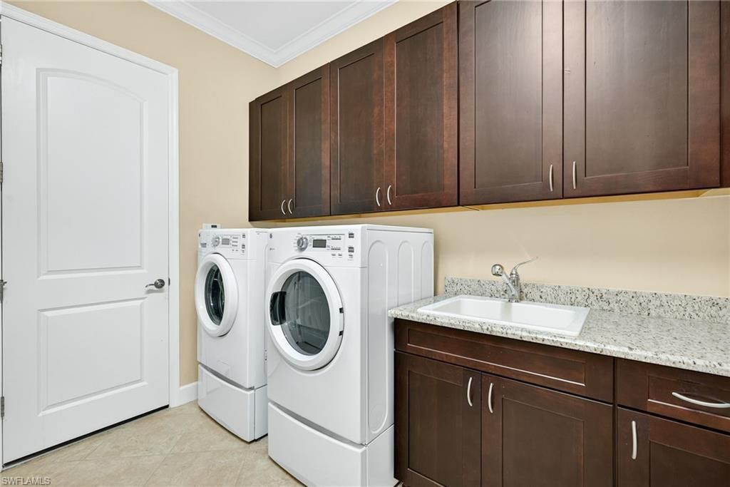 9147 Isla Bella Cir, Bonita Springs, FL 34135 Photo