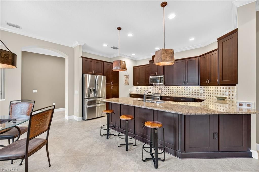 9147 Isla Bella Cir, Bonita Springs, FL 34135 Photo