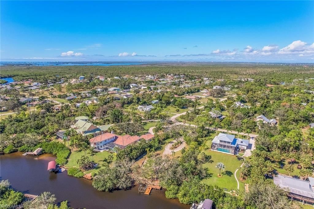 20684 Charing Cross Cir, Estero, FL 33928 Photo