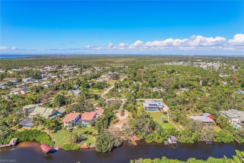 20684 Charing Cross Cir, Estero, FL 33928 Photo