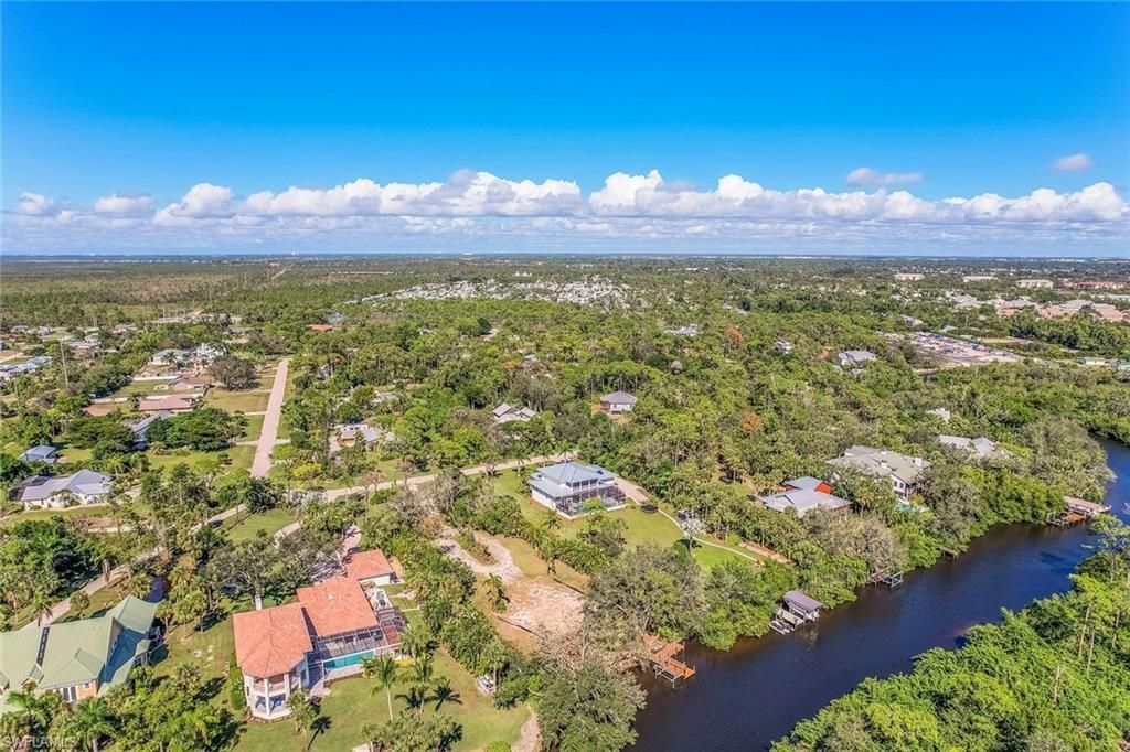 20684 Charing Cross Cir, Estero, FL 33928 Photo