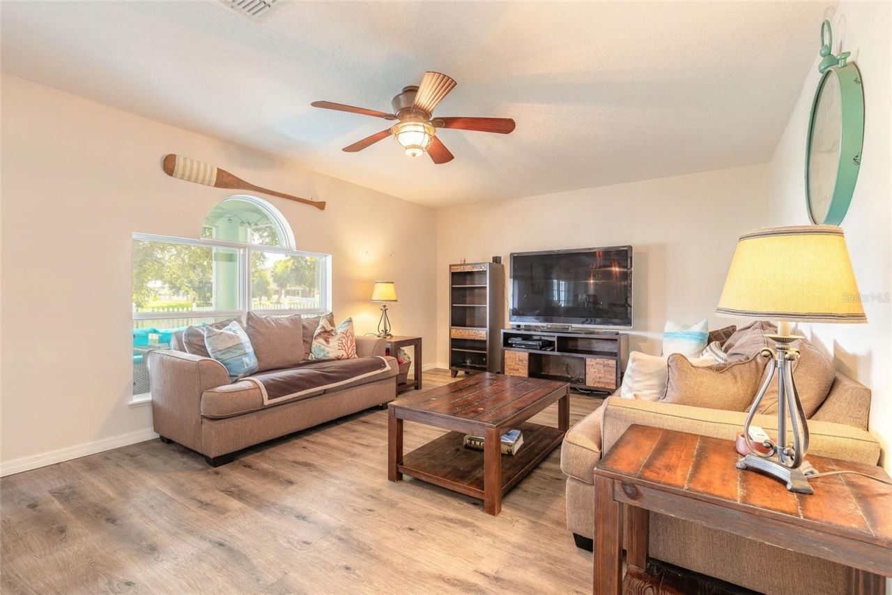 216 Stony Point Drive, Sebastian, FL 32958 Photo