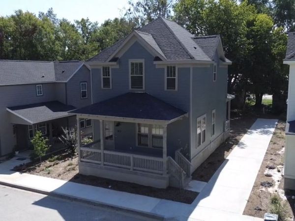 363 E 11th Street , Fayetteville, AR 72701