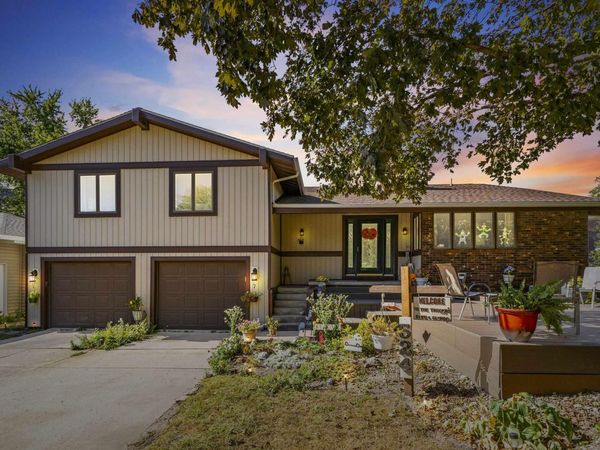 524 Christopher Circle, Jesup, IA 50648