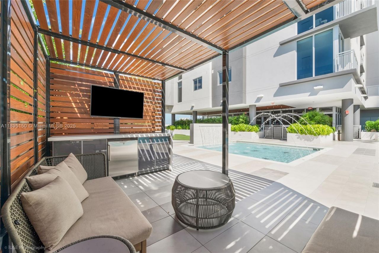 9600 S Dixie Hwy, Unit C1, Miami, FL 33156 Photo