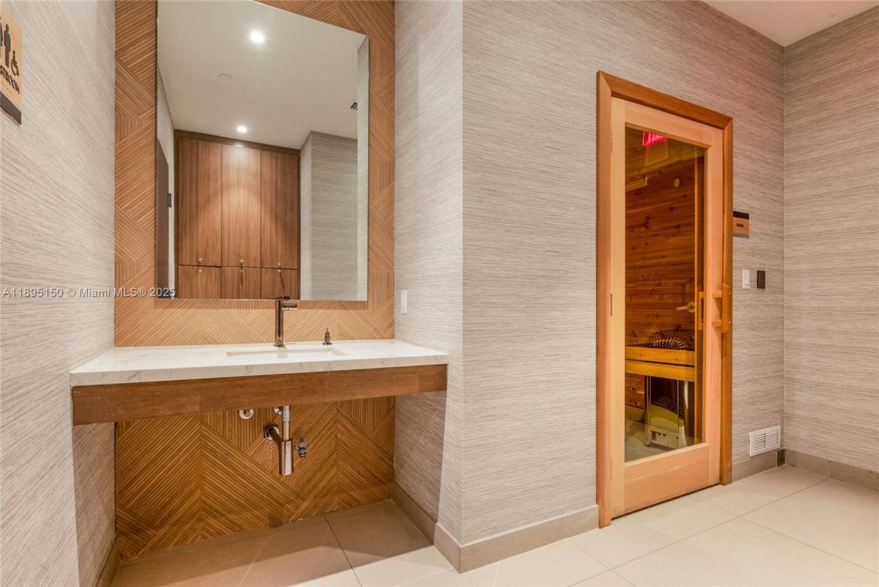 9600 S Dixie Hwy, Unit C1, Miami, FL 33156 Photo