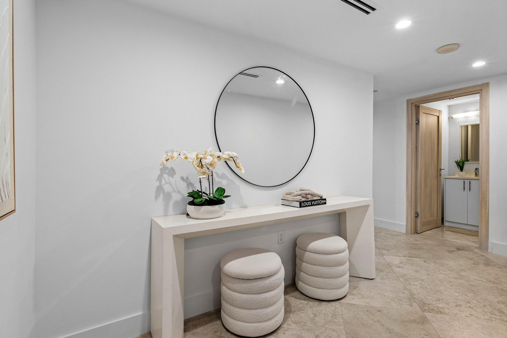 1200 Holiday Drive, Unit 602, Fort Lauderdale, FL 33316 Photo