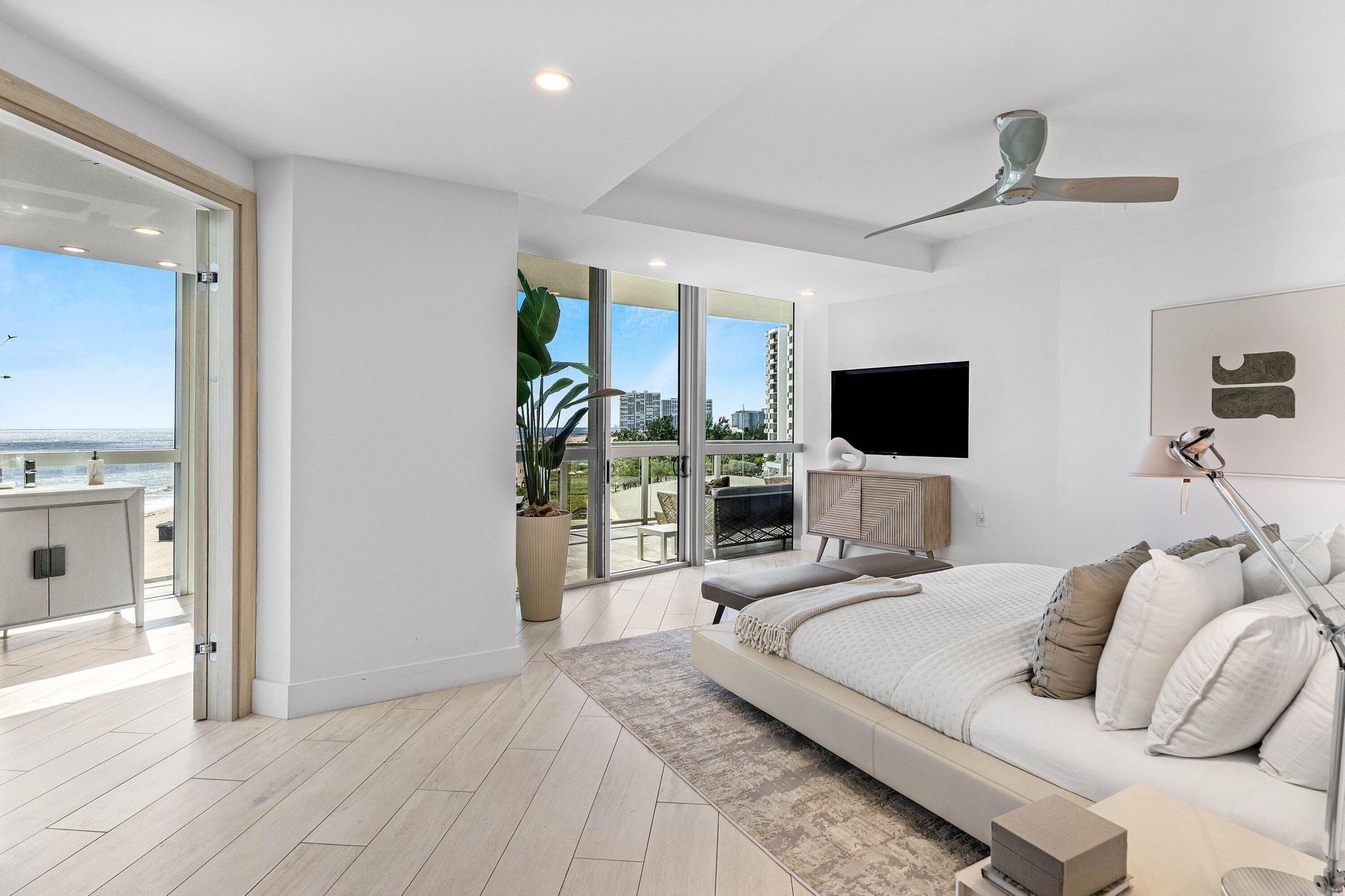 1200 Holiday Drive, Unit 602, Fort Lauderdale, FL 33316 Photo