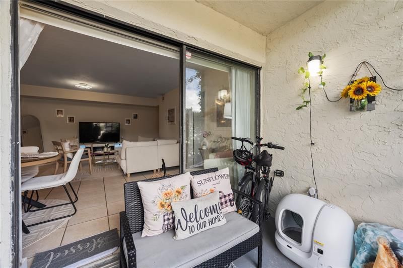 10710 Royal Palm Boulevard, Unit 2-2, Coral Springs, FL 33065 Photo