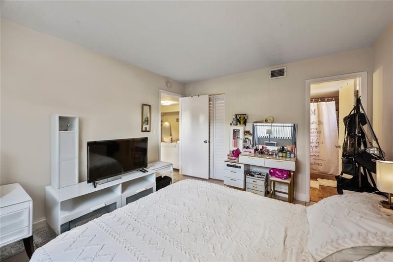 10710 Royal Palm Boulevard, Unit 2-2, Coral Springs, FL 33065 Photo