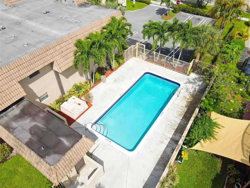 10710 Royal Palm Boulevard, Unit 2-2, Coral Springs, FL 33065 Photo