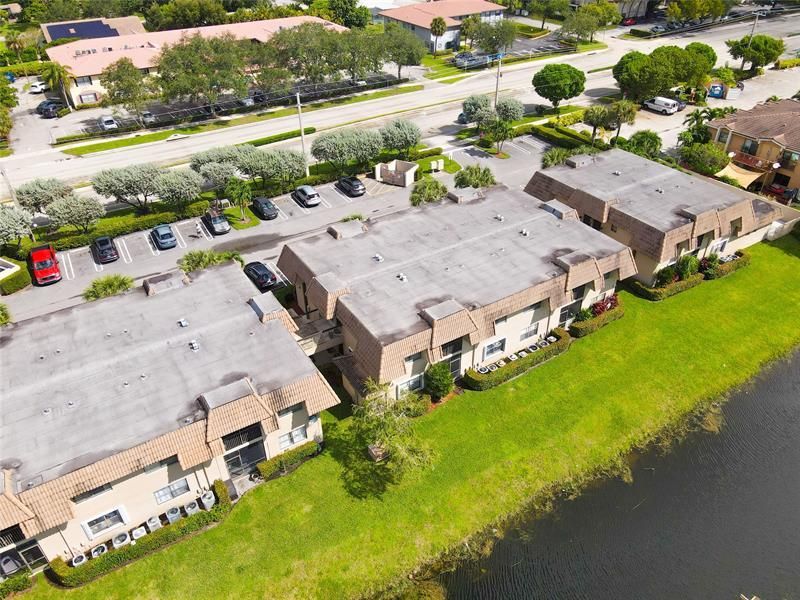 10710 Royal Palm Boulevard, Unit 2-2, Coral Springs, FL 33065 Photo