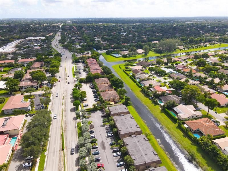 10710 Royal Palm Boulevard, Unit 2-2, Coral Springs, FL 33065 Photo