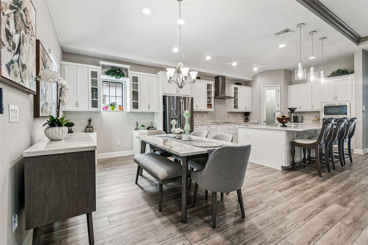 12948 Twin Bridges Drive, Riverview, FL 33579 Photo