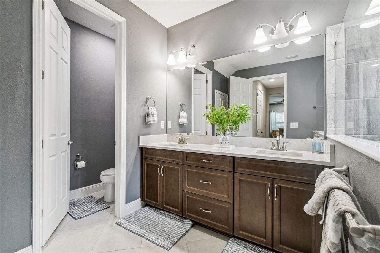 12948 Twin Bridges Drive, Riverview, FL 33579 Photo