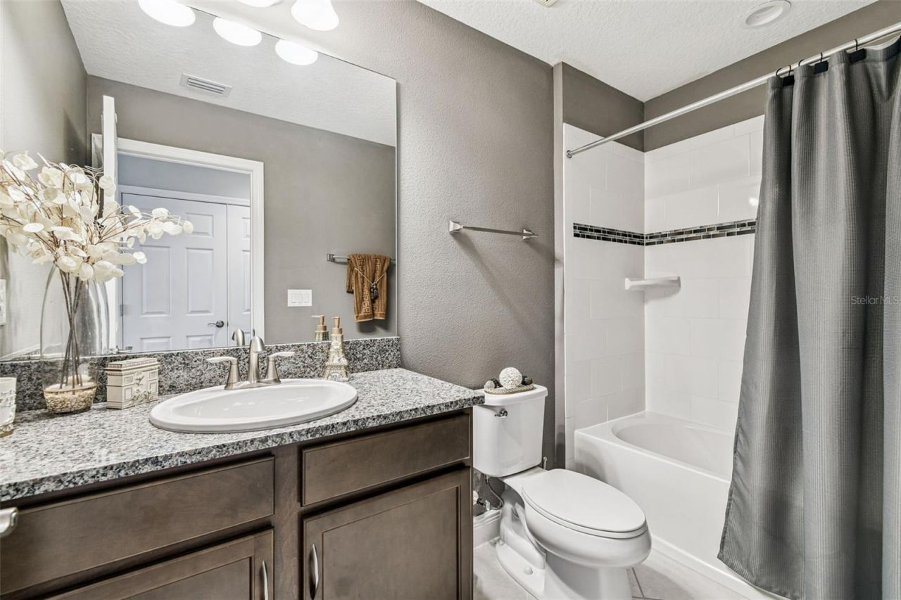 12948 Twin Bridges Drive, Riverview, FL 33579 Photo