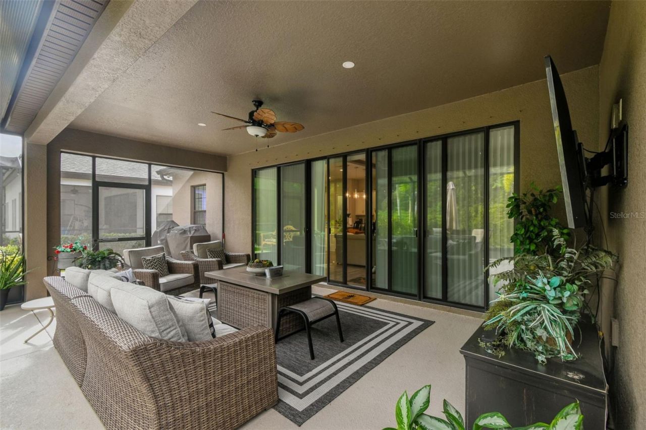 12948 Twin Bridges Drive, Riverview, FL 33579 Photo