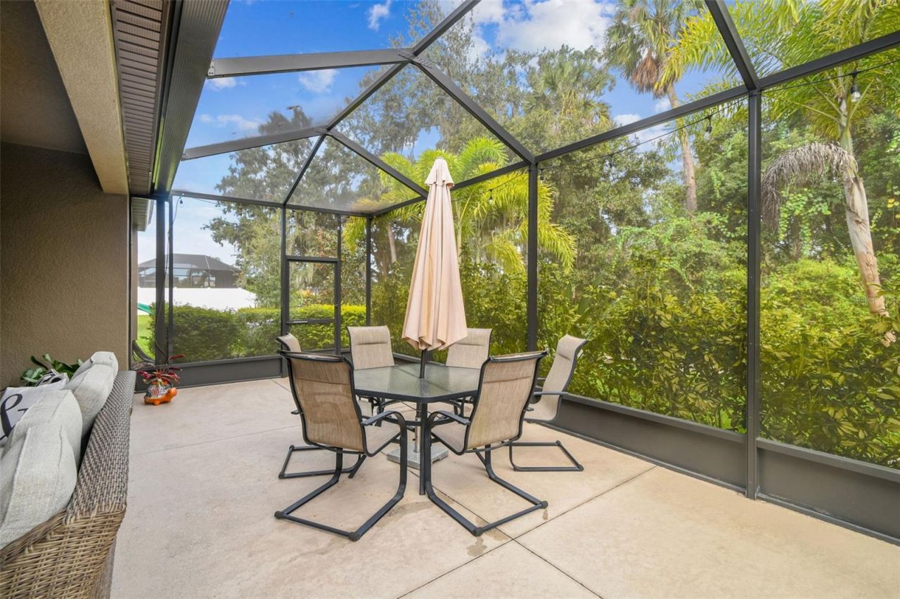 12948 Twin Bridges Drive, Riverview, FL 33579 Photo