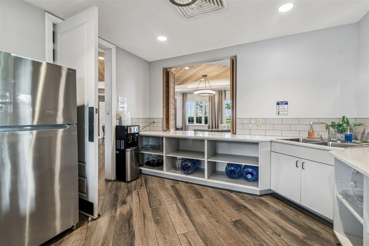 12948 Twin Bridges Drive, Riverview, FL 33579 Photo