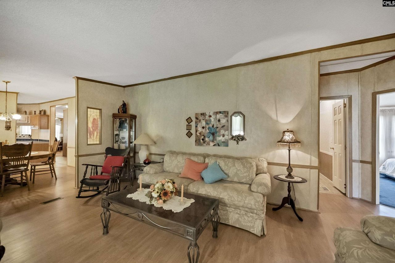 2863 Hood Road Photo 12