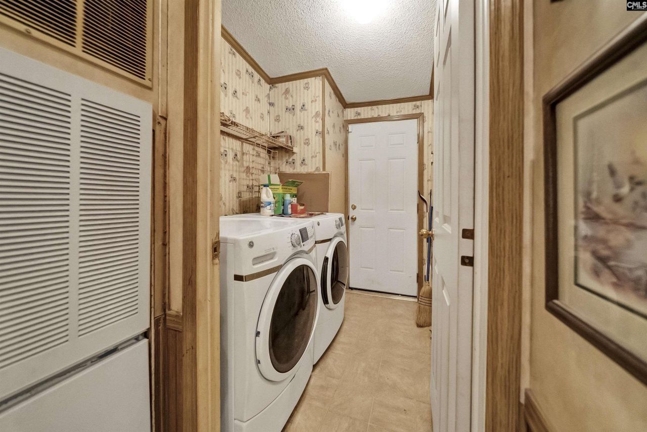 2863 Hood Road Photo 20