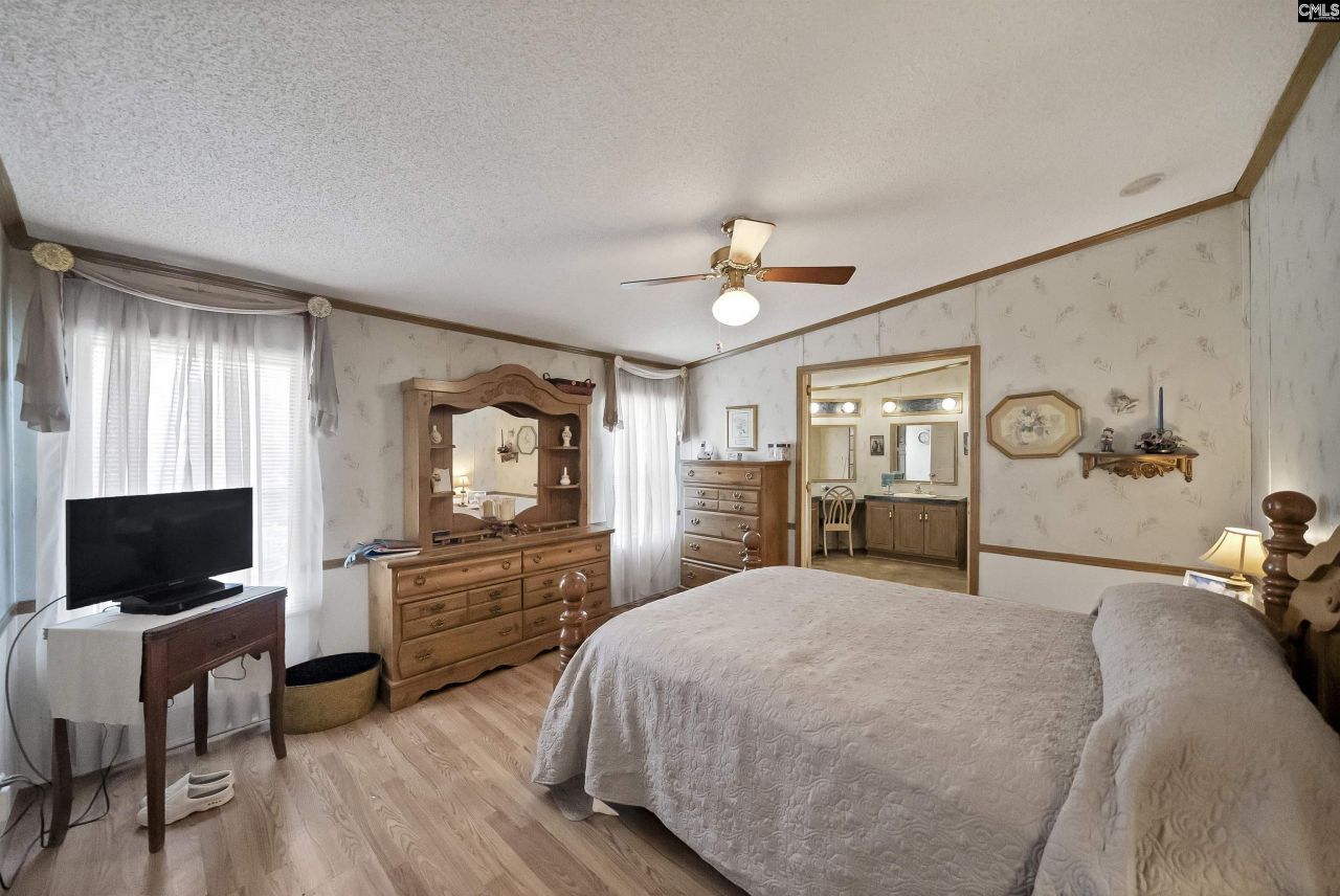 2863 Hood Road Photo 21