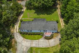 2863 Hood Road photo 4