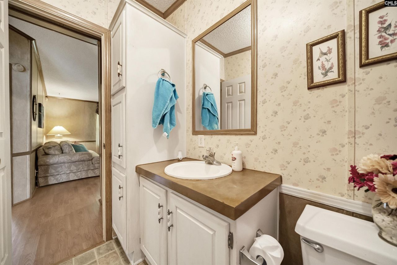 2863 Hood Road Photo 36