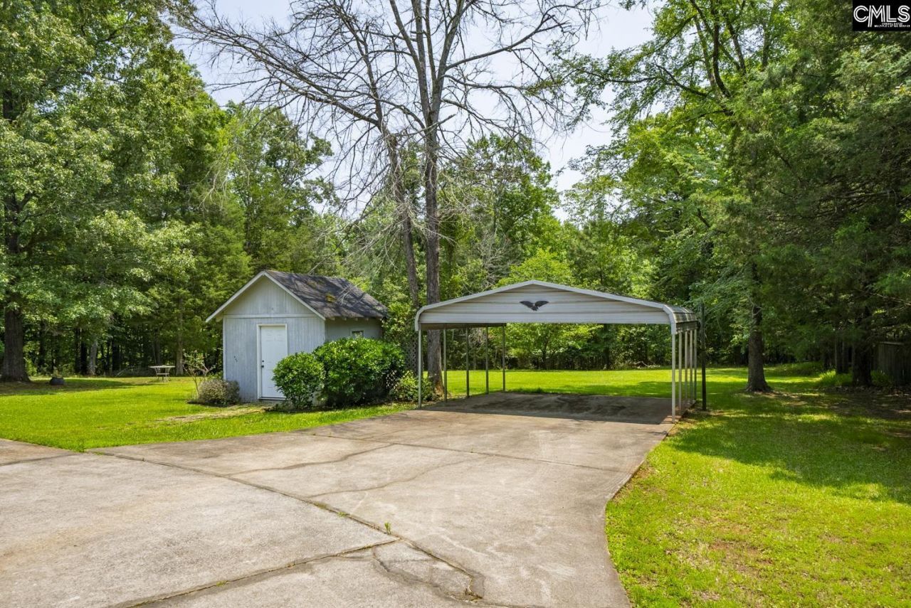 2863 Hood Road Photo 8